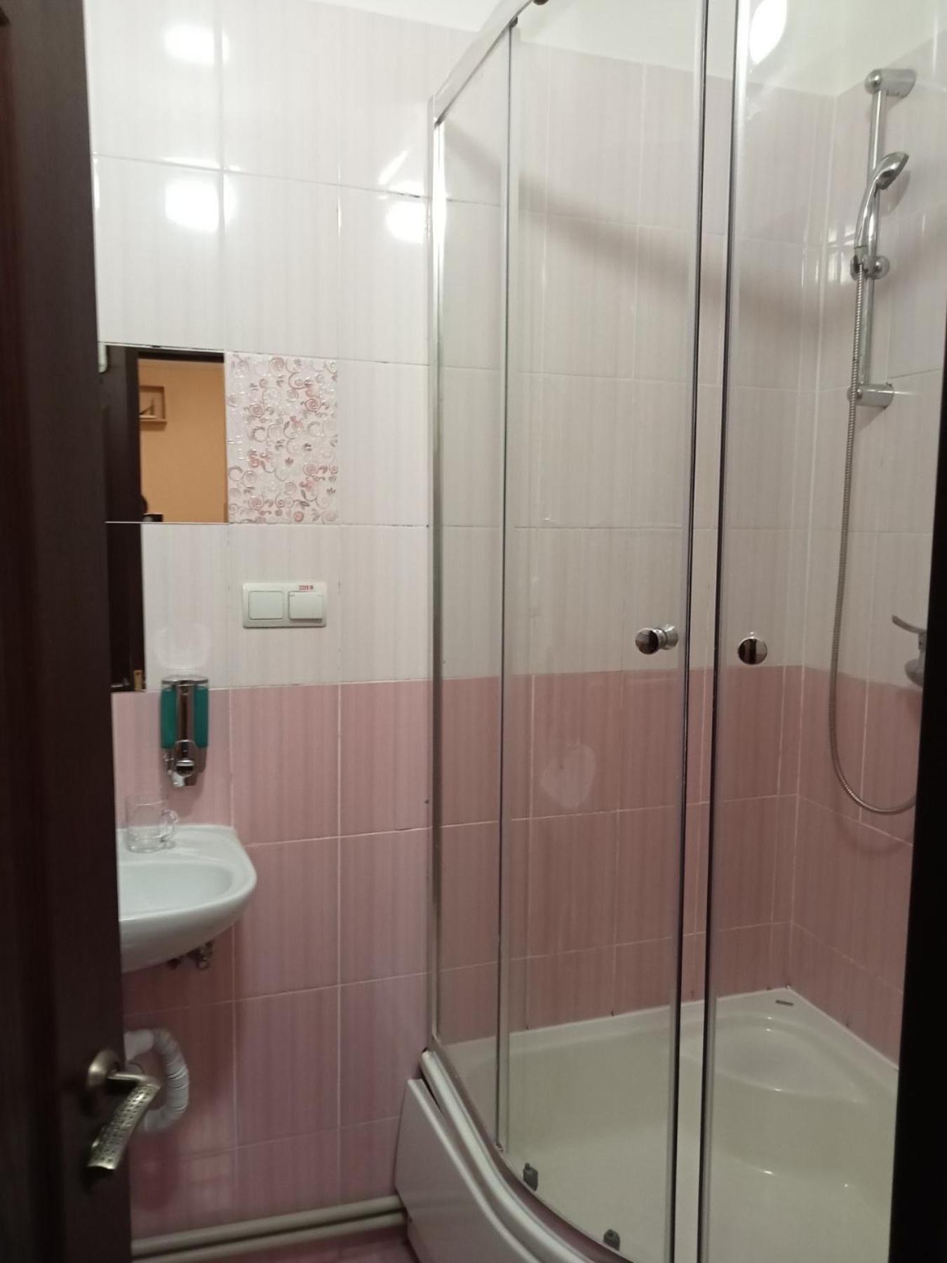 Hostel Iskra Lviv Dış mekan fotoğraf