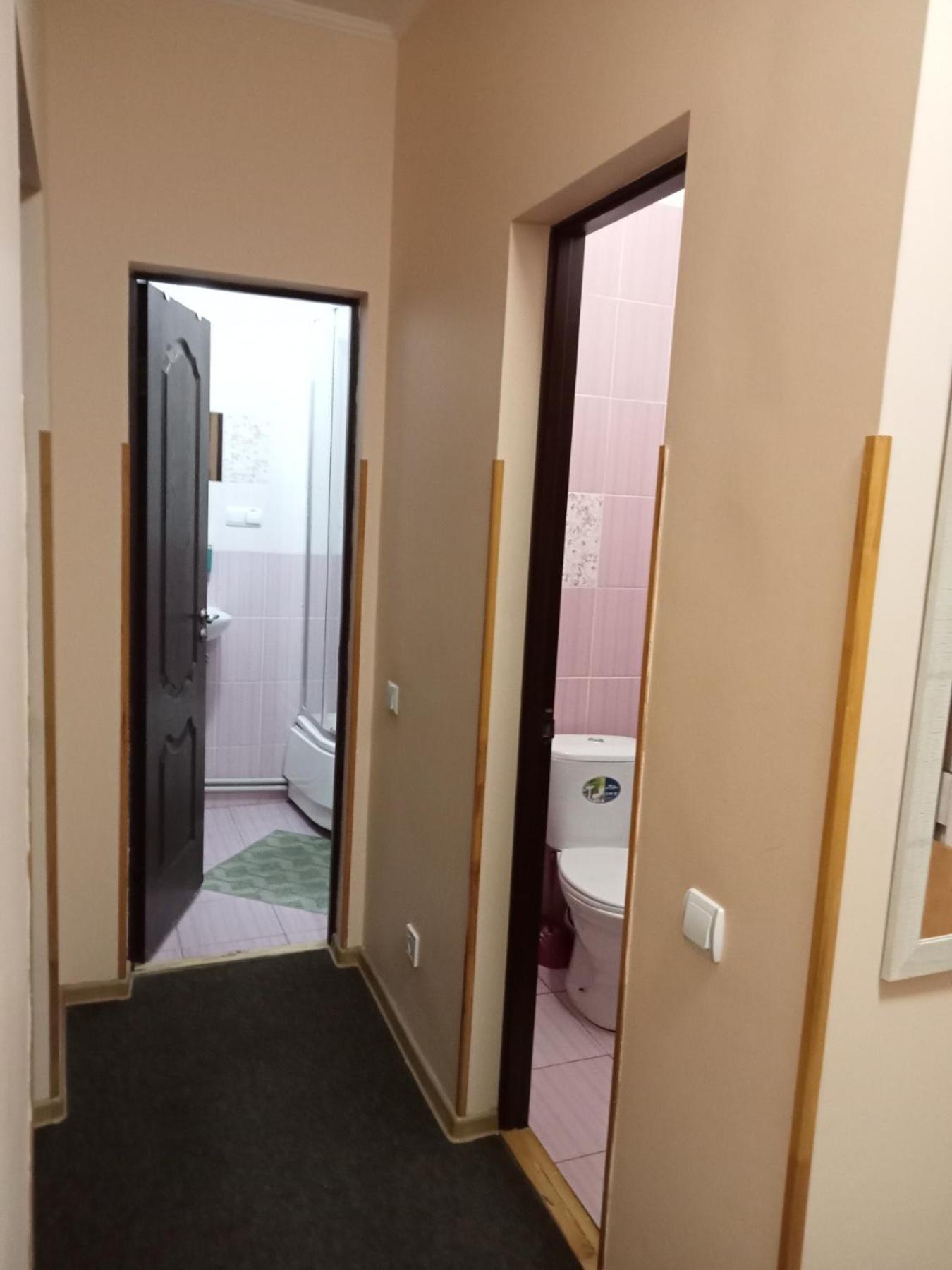 Hostel Iskra Lviv Dış mekan fotoğraf