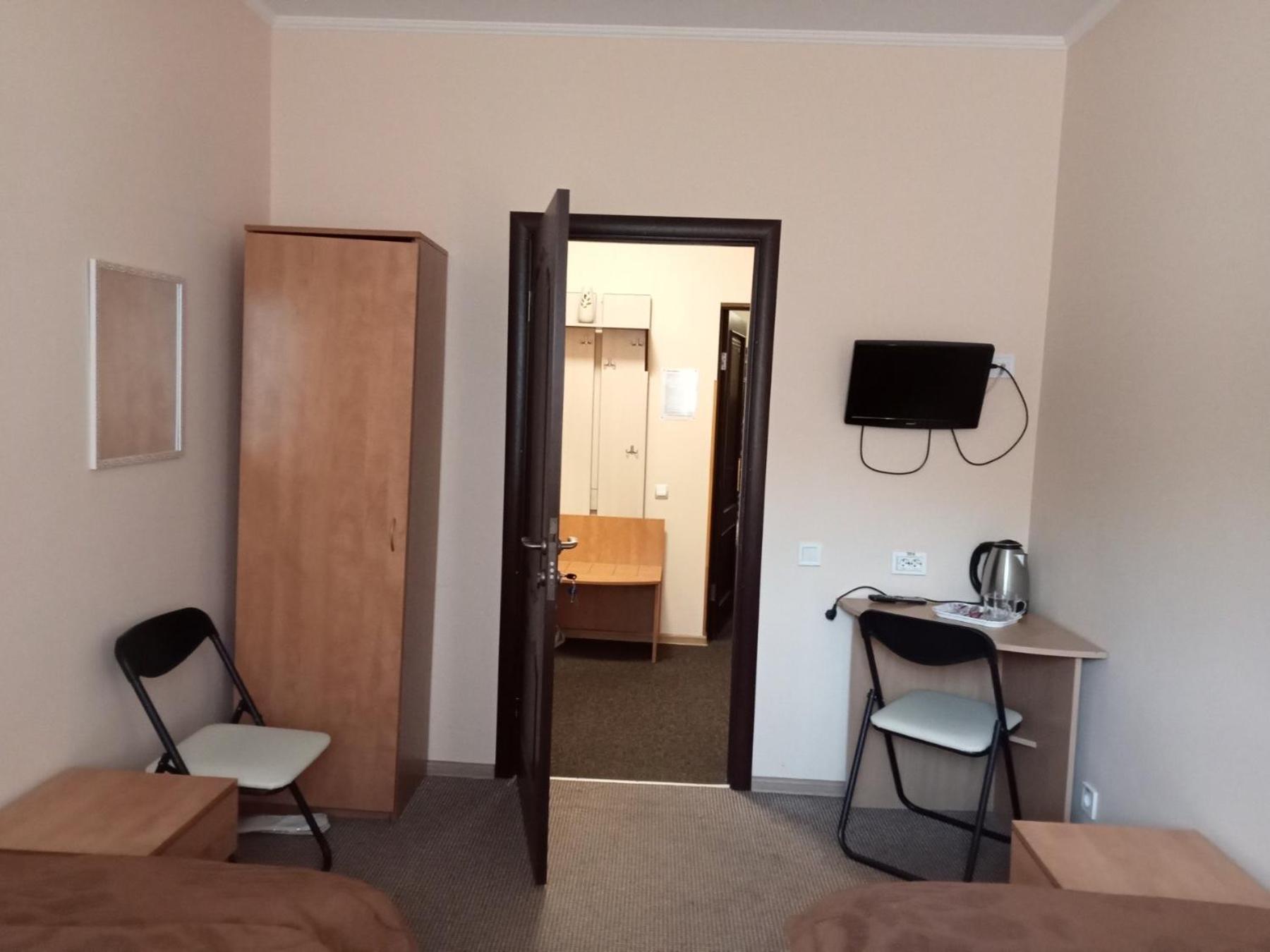 Hostel Iskra Lviv Dış mekan fotoğraf