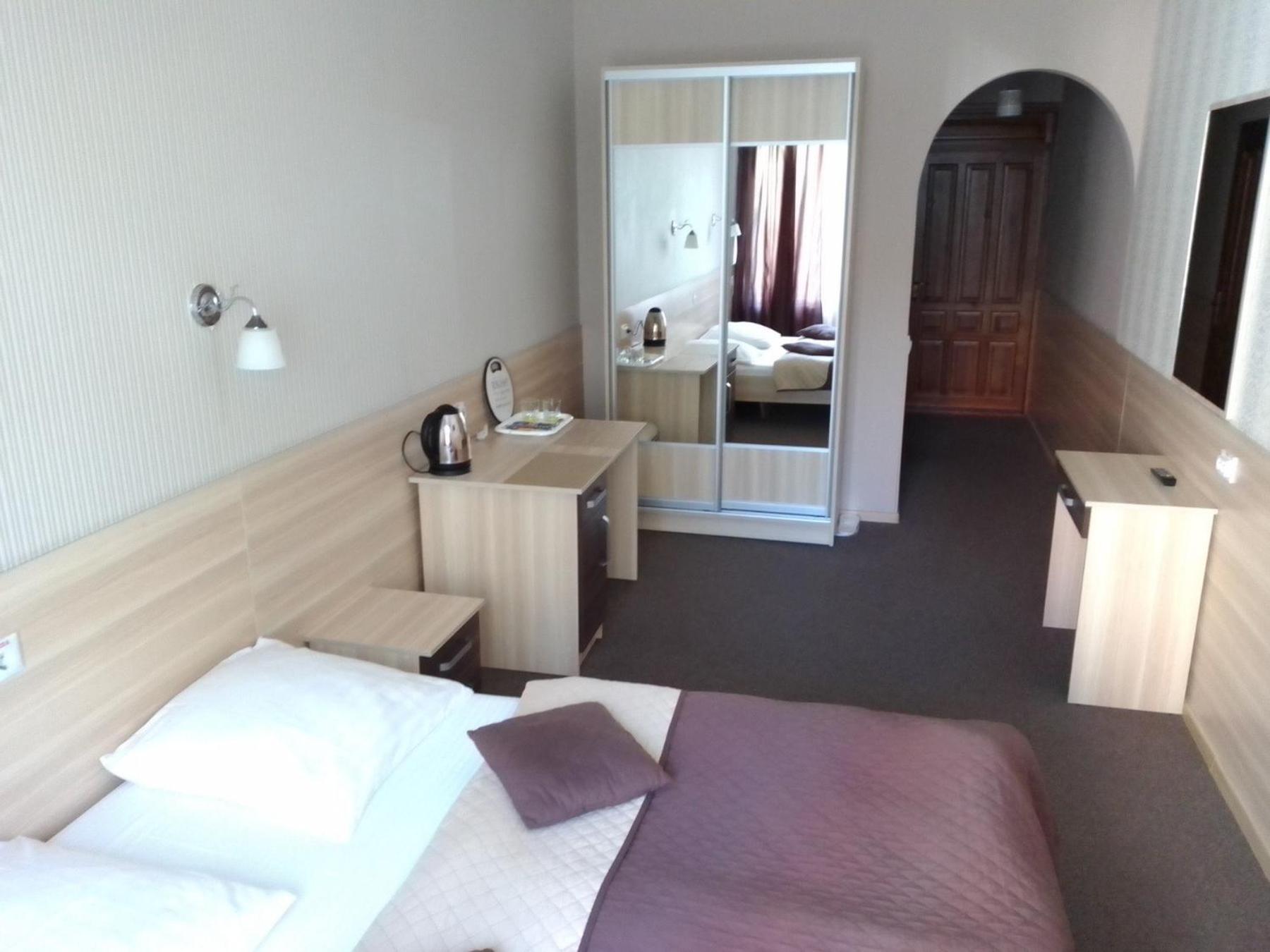 Hostel Iskra Lviv Dış mekan fotoğraf